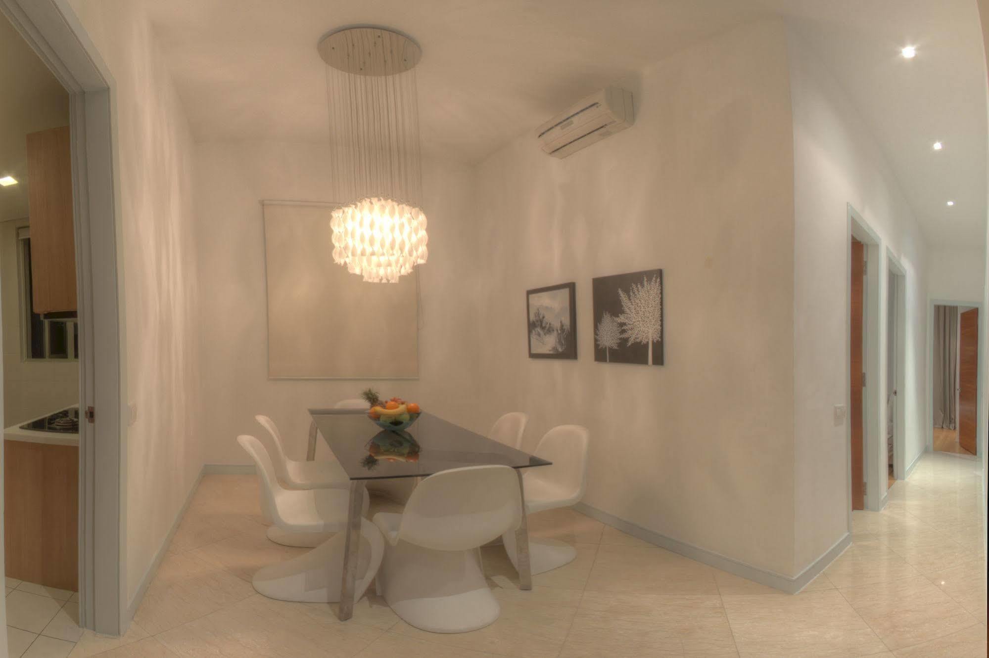 Golden Triangle Suites By Mondo Kuala Lumpur Exterior photo